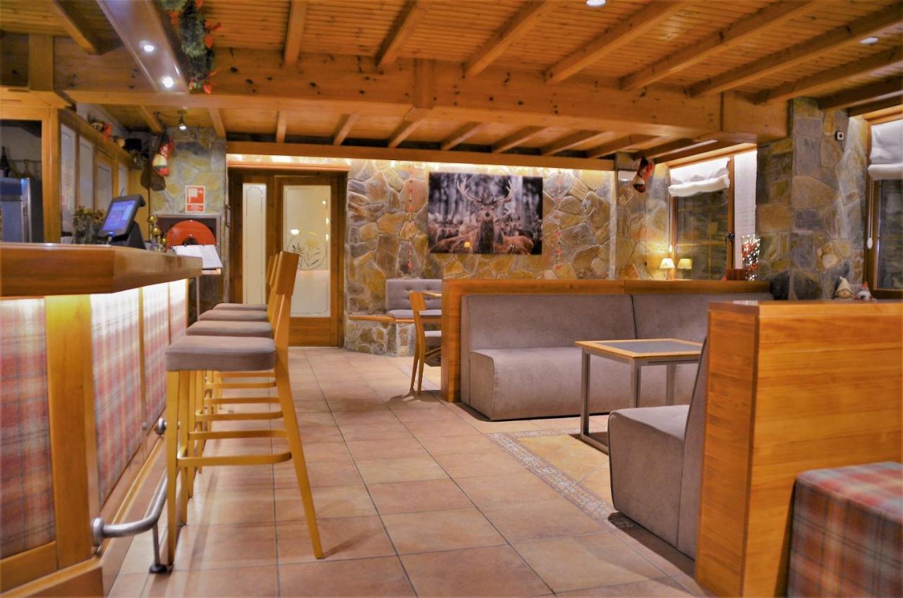 Hotel La Morera Valencia D'Aneu Luaran gambar